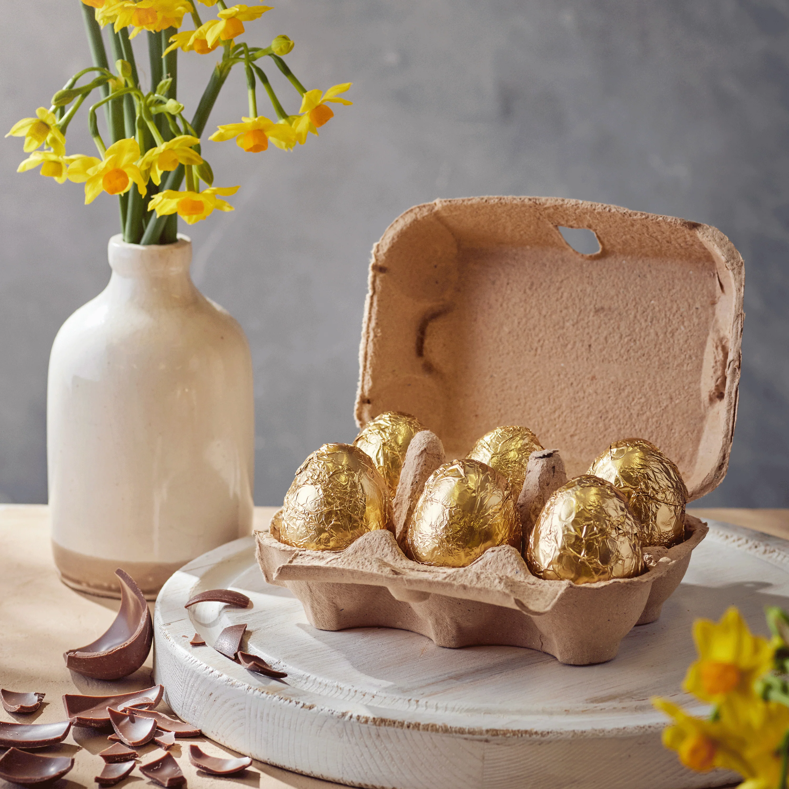 Milk Chocolate & Salted Caramel Mini ‘Hens’ Eggs