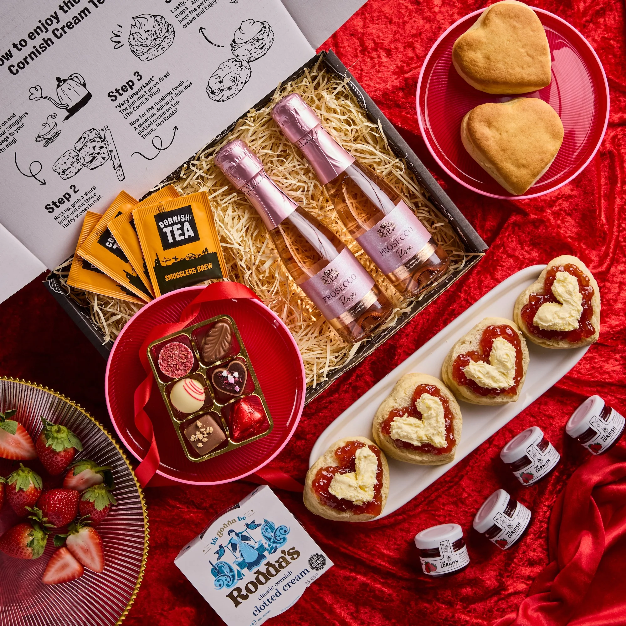 The Hearts & Bubbles Hamper - Image 3