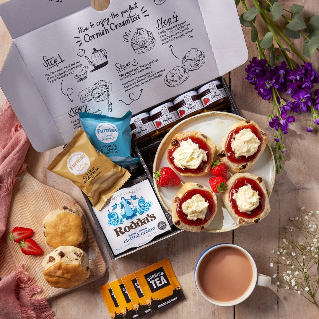 The Fruit Scone Cream Tea Hamper - Image 3